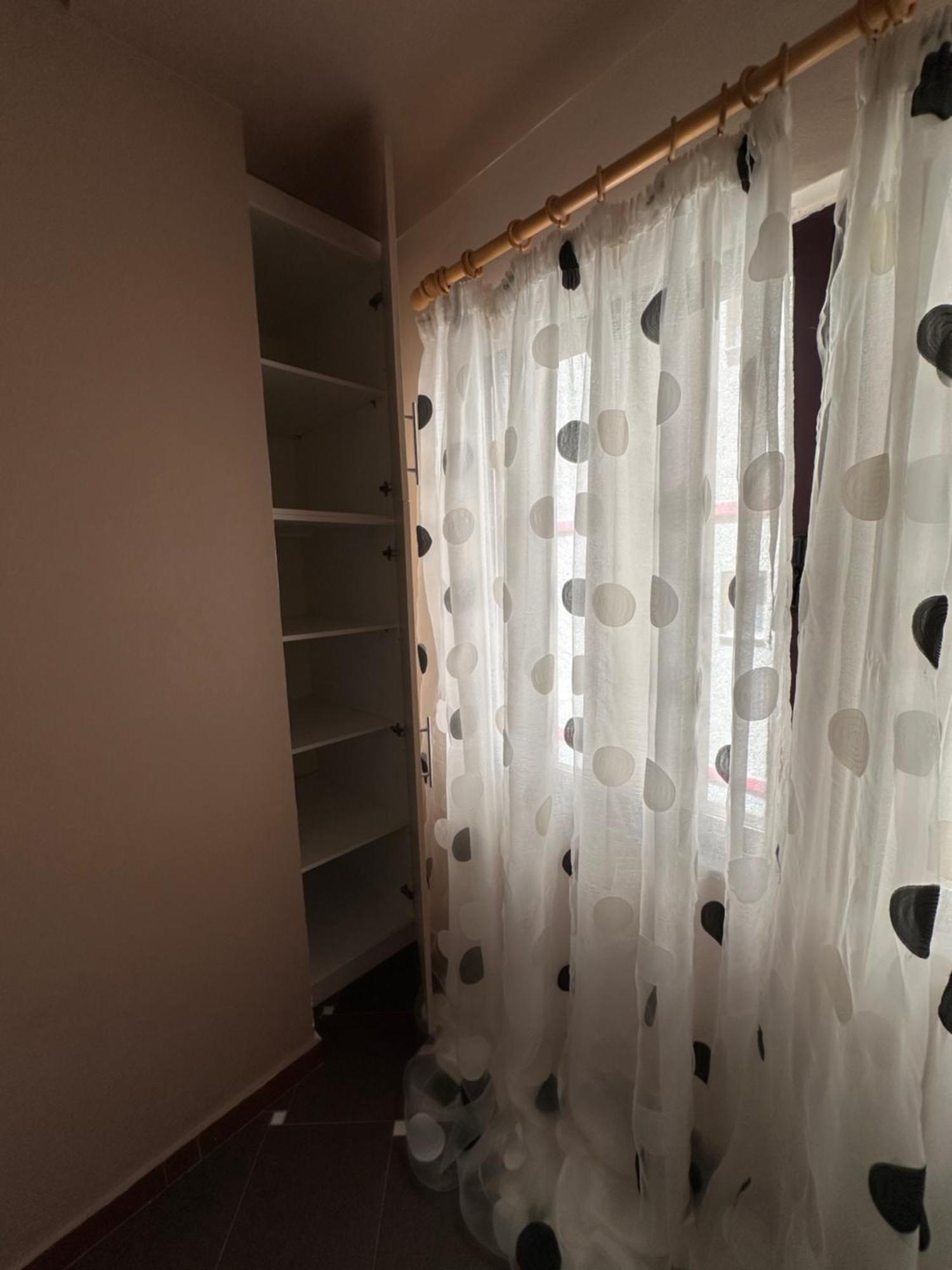 Apartment Megrooms *