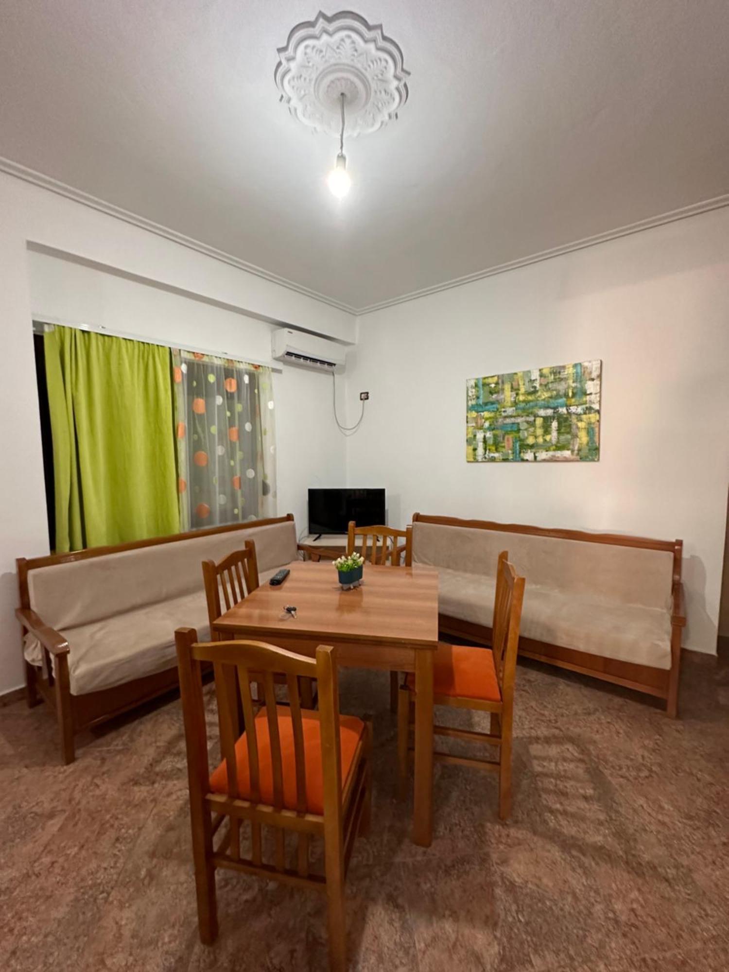 Megrooms Apartment