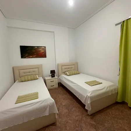 Megrooms Sarande Exterior photo