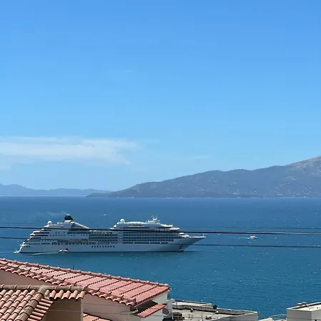 Megrooms Sarande Exterior photo